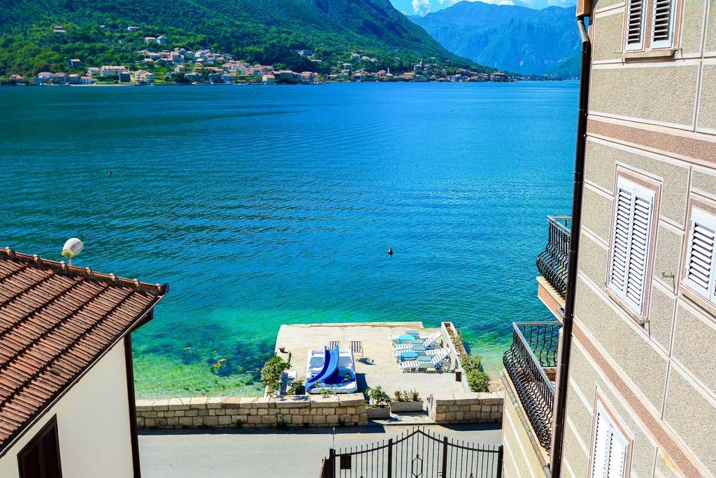 Apartment The Sea Coast Kotor Exterior photo