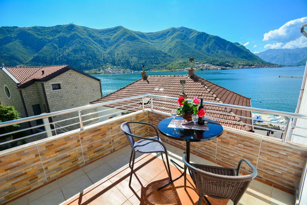 Apartment The Sea Coast Kotor Exterior photo