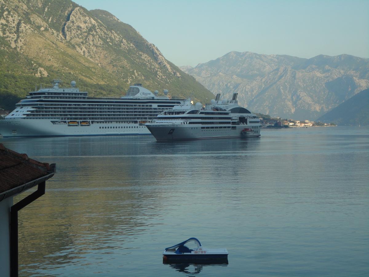 Apartment The Sea Coast Kotor Exterior photo